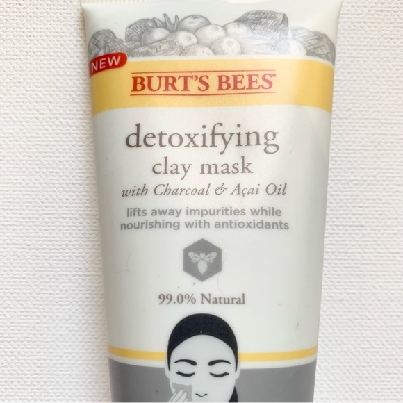 Burt’s Bees Detoxifying Clay Mask - Picture 2 of 5